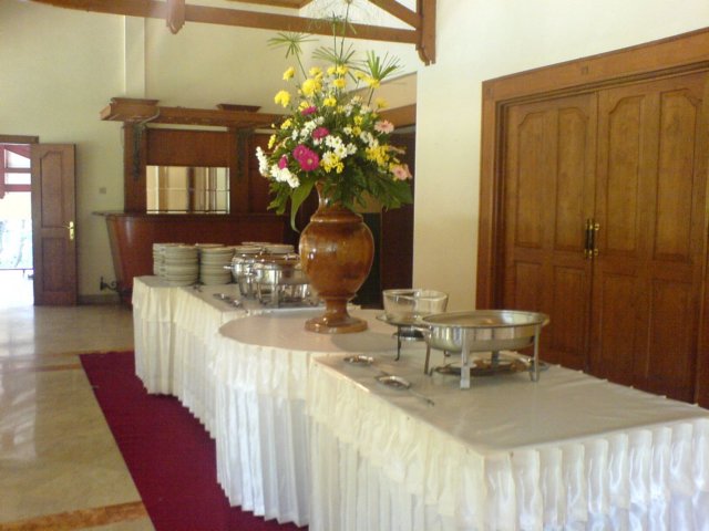 buffet06.jpg